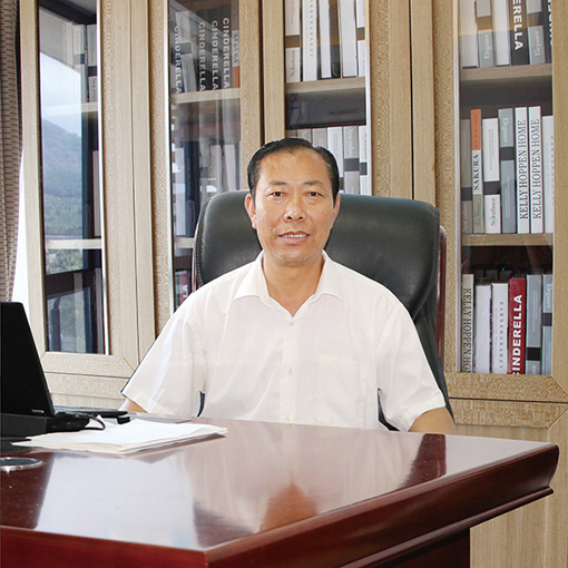 李金华照片.jpg