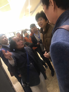 蒋征与中国文联赵实书记交流艺术.png