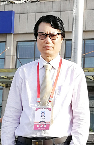 罗仕通照片.jpg
