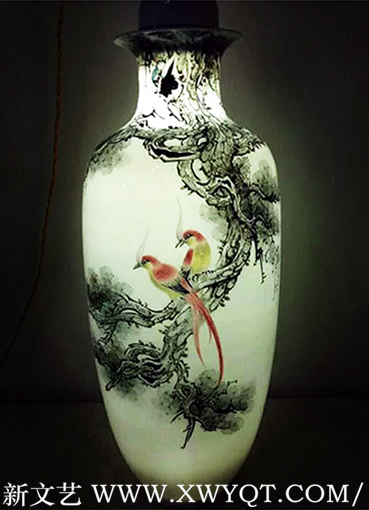 《黎文瓷器画之二》.png