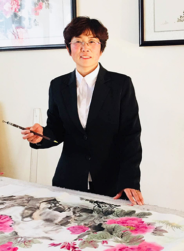 杨秀英照片.jpg