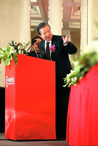 任玉岭照片1.JPG