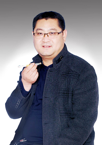 刁广稳个人照片.jpg