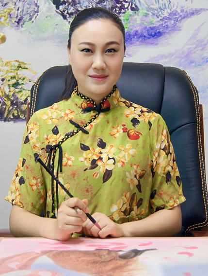 姚霁月个人照片.jpg