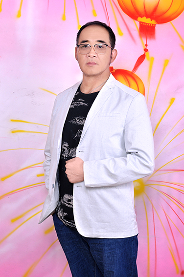 王振高个人照.jpg