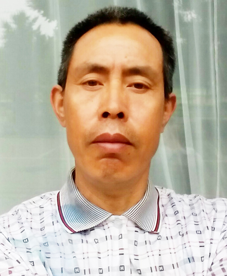 何石平个人照片.jpg