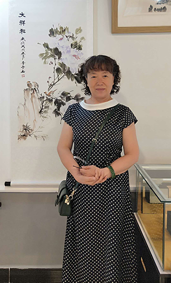 李丹 照片.jpg