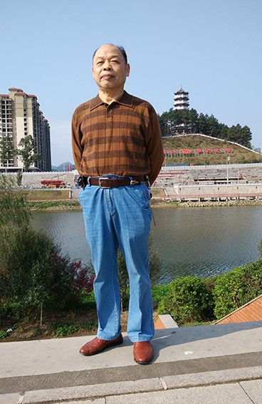 玉明轩个人照.jpg