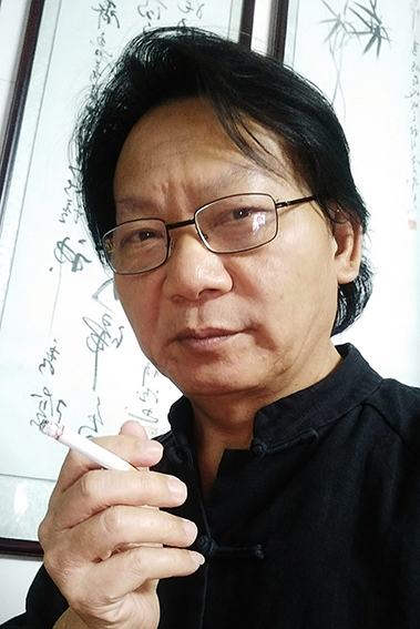 义祥德照片.jpg