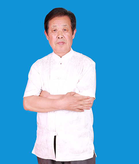 李发林照片.JPG