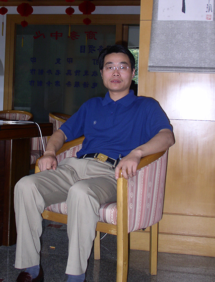 杨孝松 个人照片.jpg