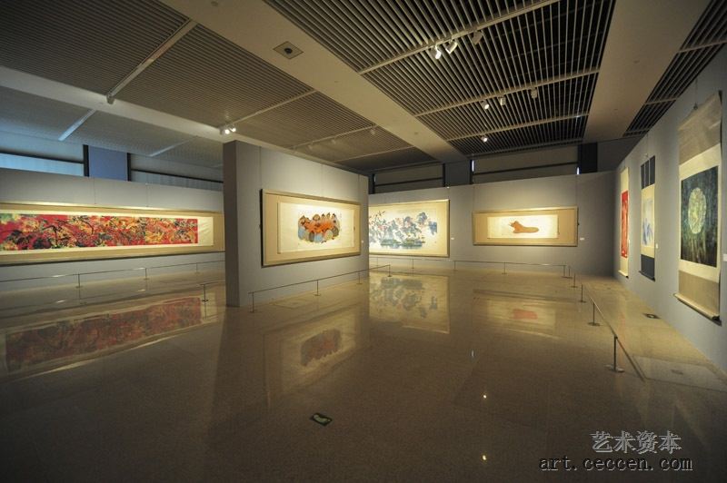 “黄永玉九十画展”展厅(15)