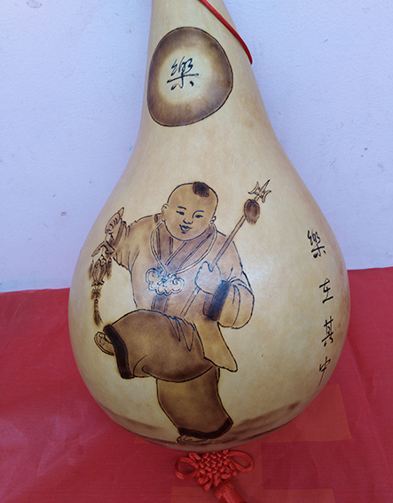 周强一葫芦烙画《乐在其中》