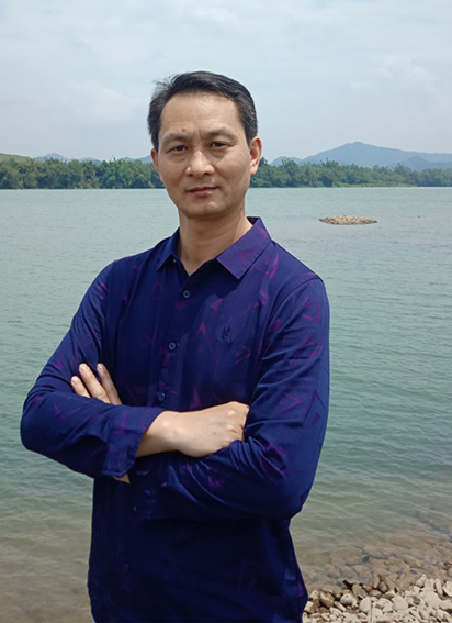 新文艺群体书画名家许峻铭作品展示系列推介工程