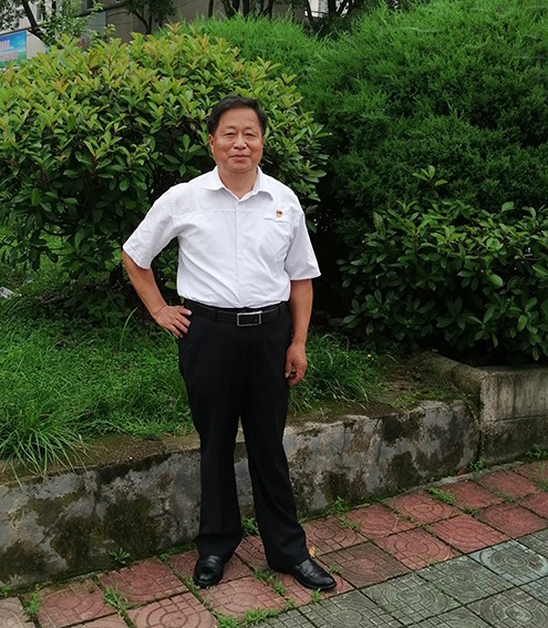 王士文个人照.jpg