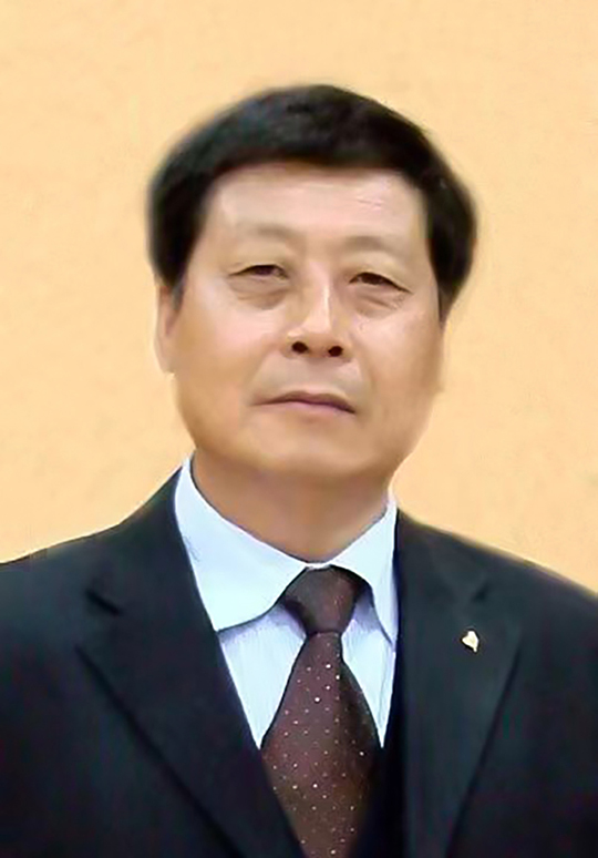 高明柱个人照.jpg