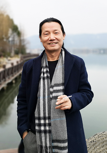 蒋建平