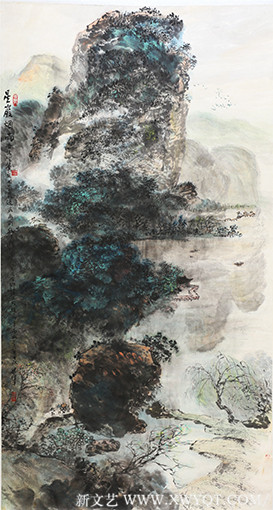 梁桂才作品《星岩烟雨》规格：196cmX98cm