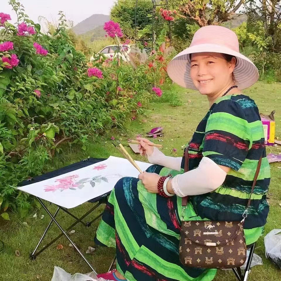 第二届特聘书画家李秀玲
